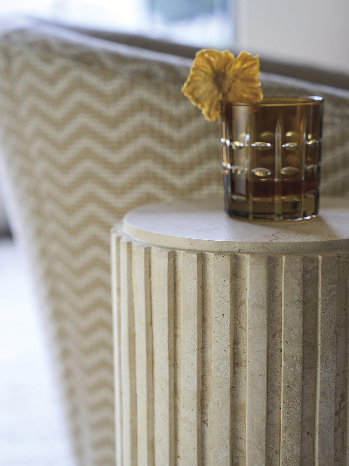 La Costa - Culver Chairside Table - Beige