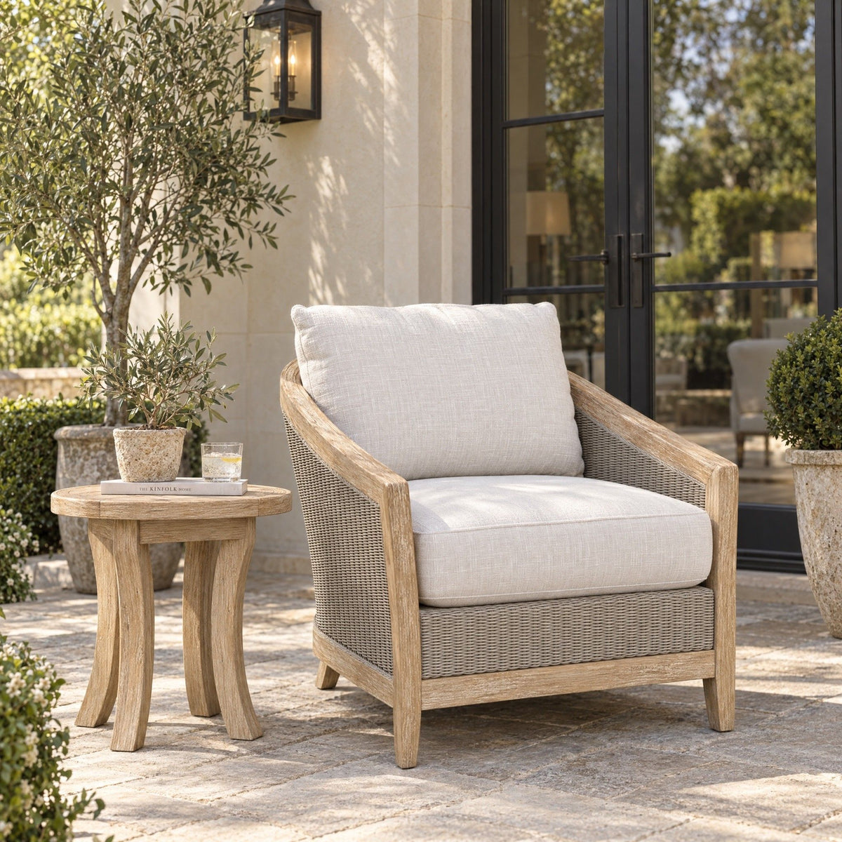 Cambria - Table