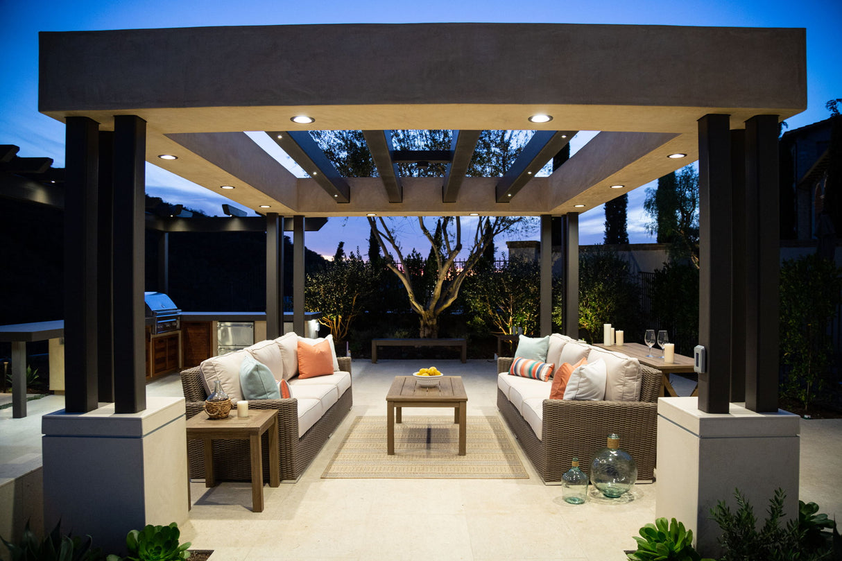 Coronado - Sofa, With Self Welt - Canvas Flax / Dark Brown