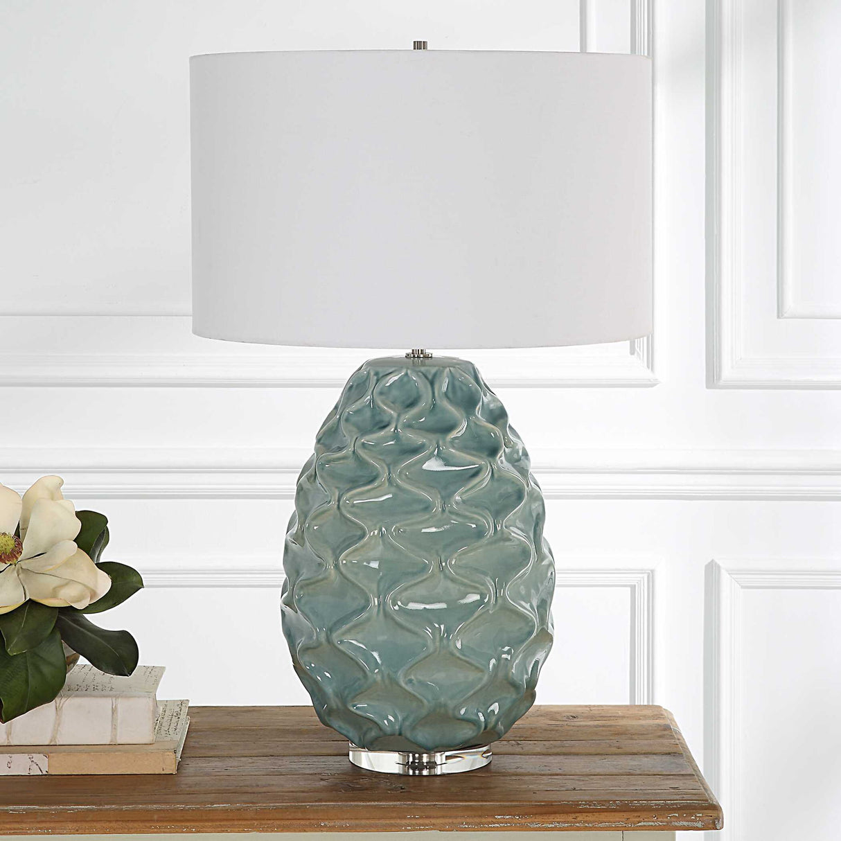 Laced Up - Sea Foam Glass Table Lamp