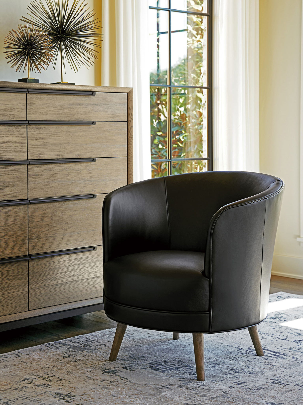 Zanzibar - Torrington Swivel Chair