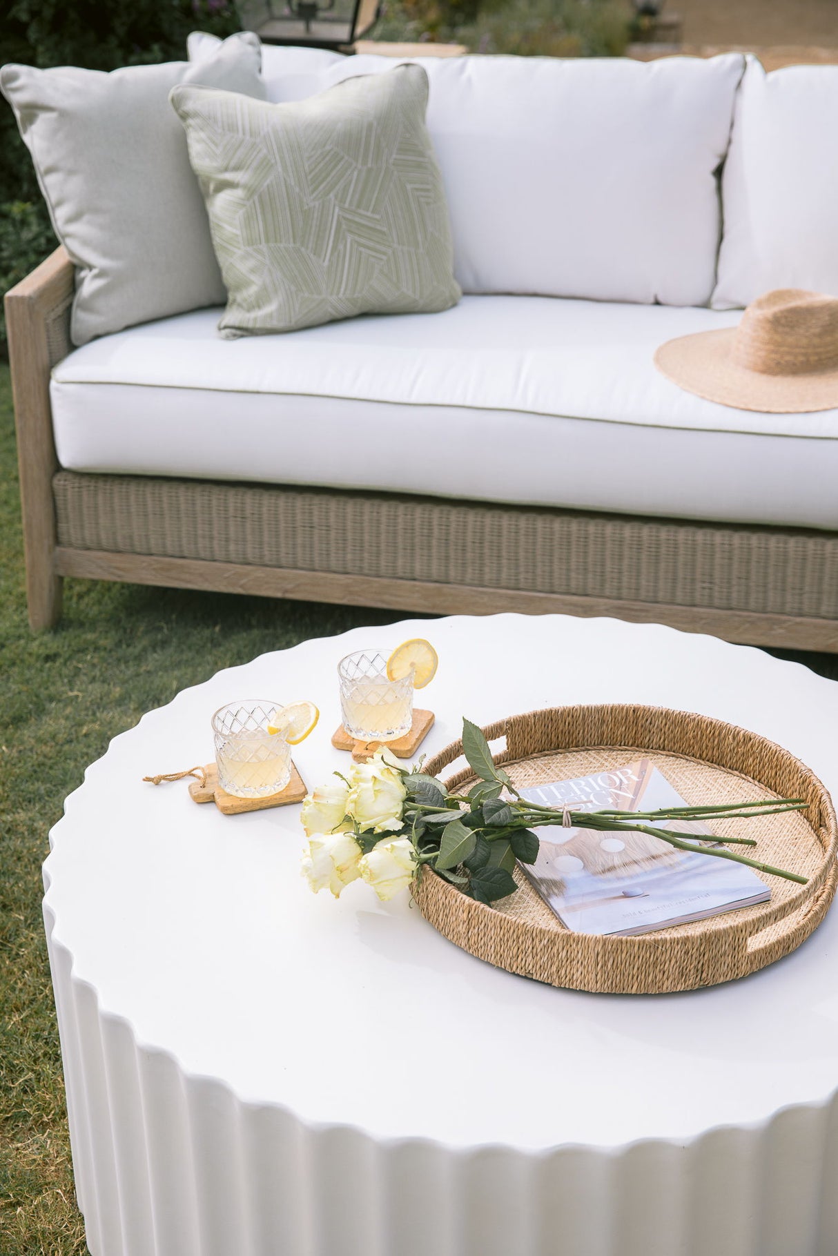 Bazaar - Athena Coffee Table - Bone