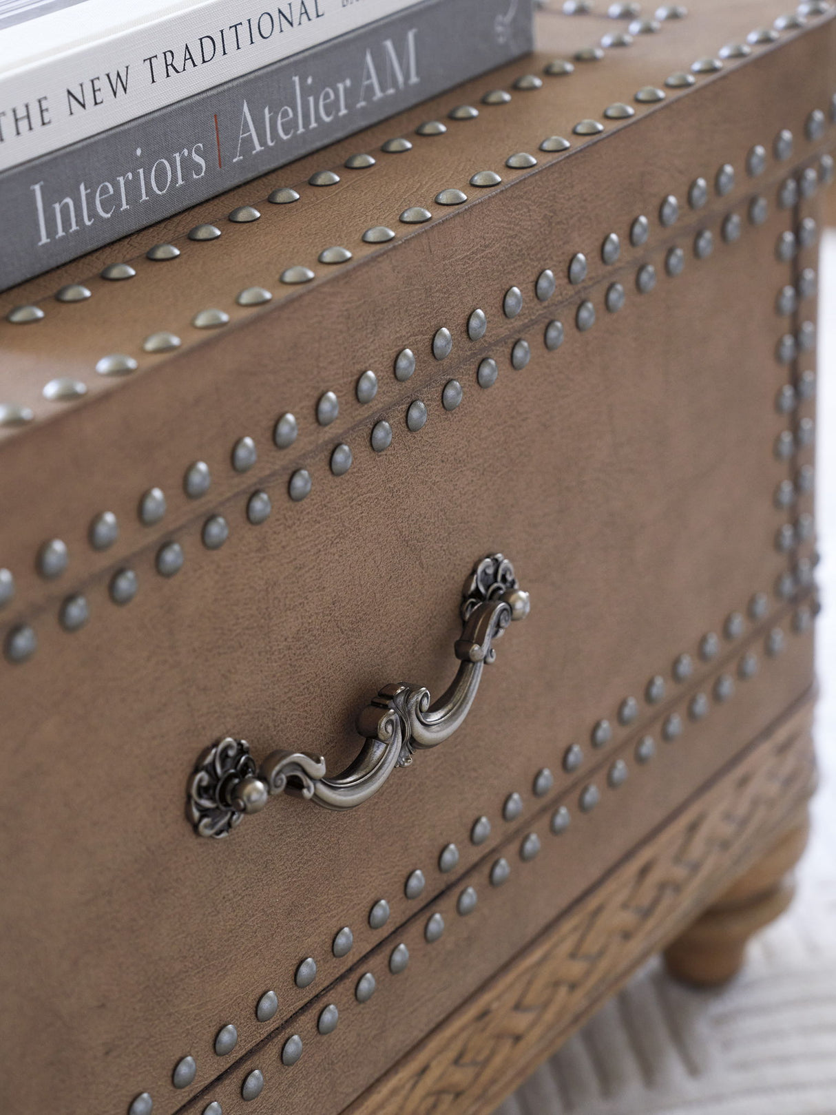 Villa Blanca - Lisbon Trunk Cocktail Table - Light Brown