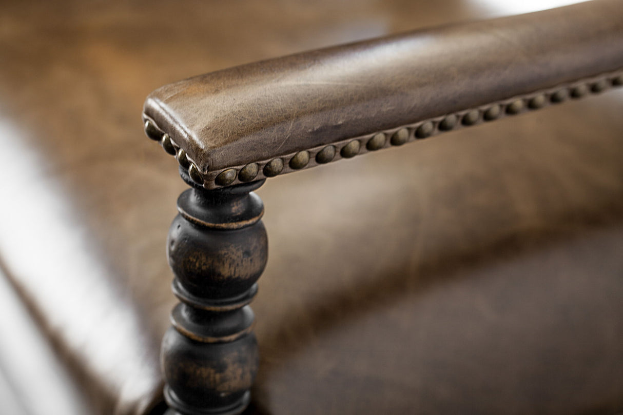 Hill Country - Comfort Upholstered Chair