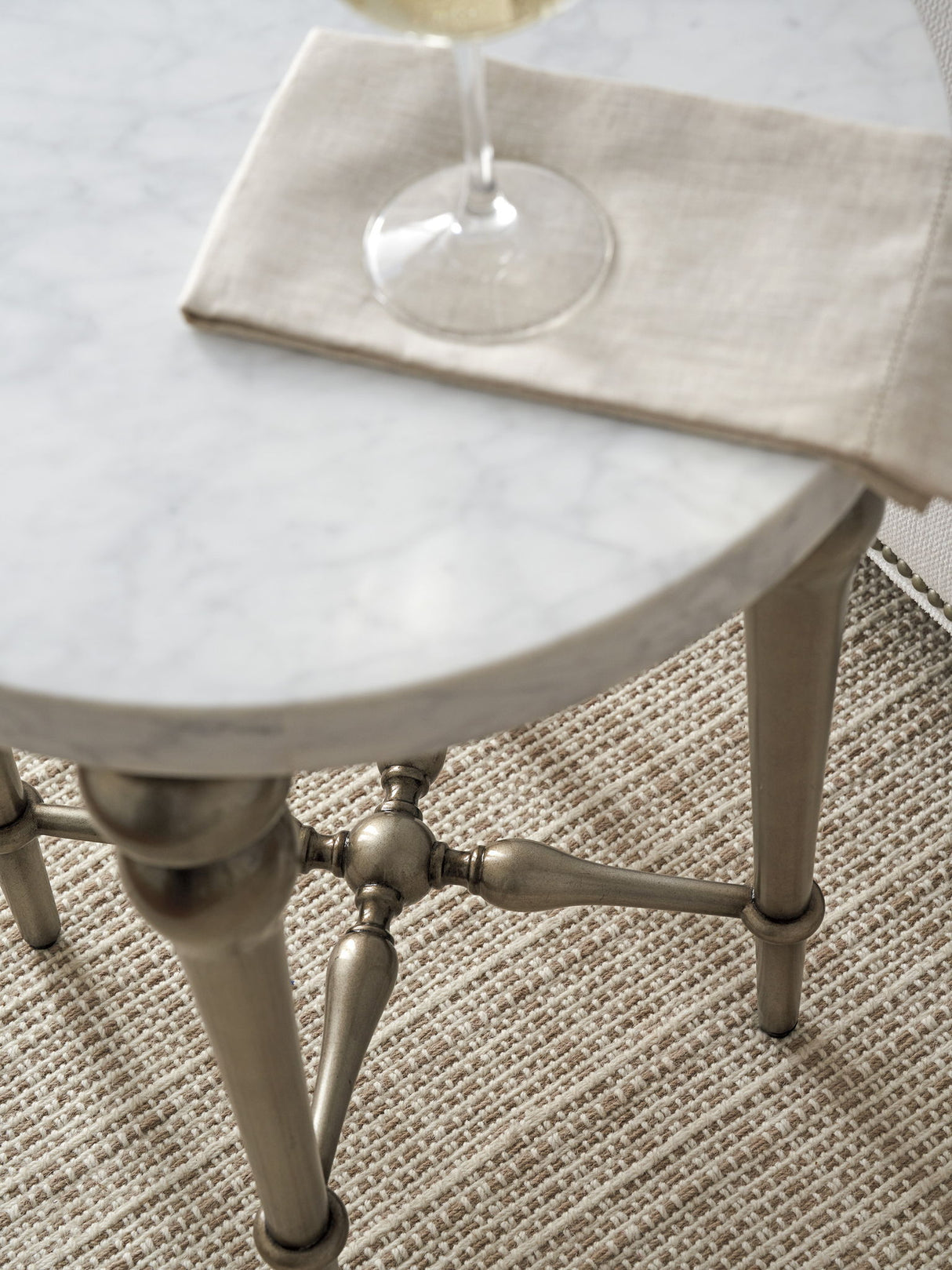 Villa Blanca - Argos Martini Table - Pearl Silver / Bronze