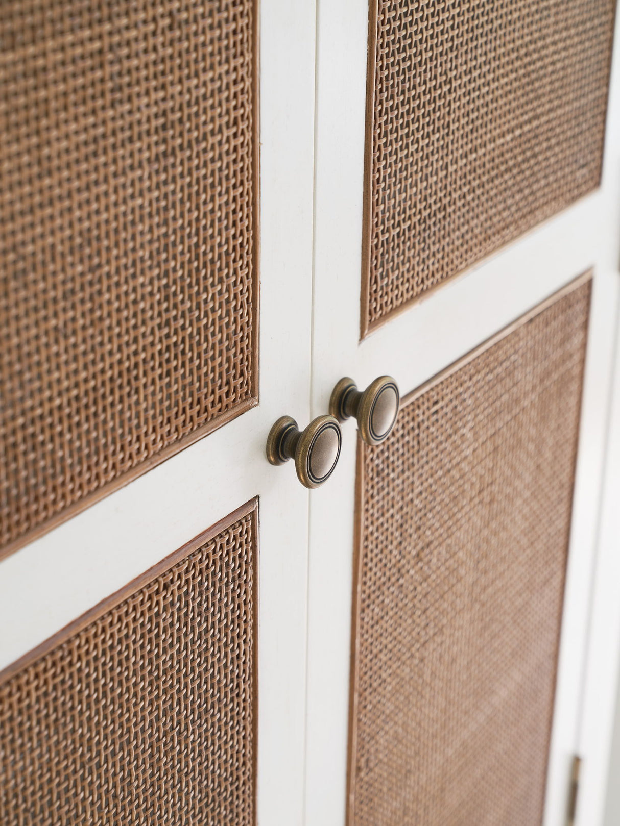 Laguna - Surf Storage Cabinet