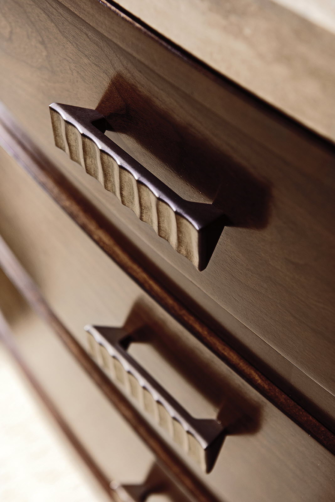 Laurel Canyon - Pershing Bachelors Chest - Dark Brown