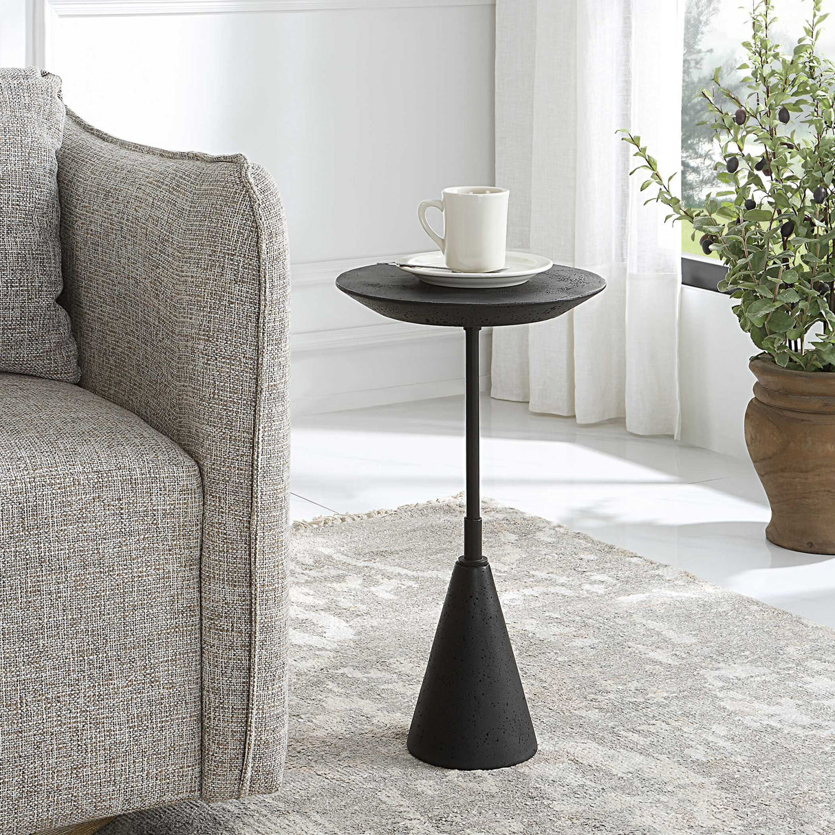 Midnight - Accent Table - Black