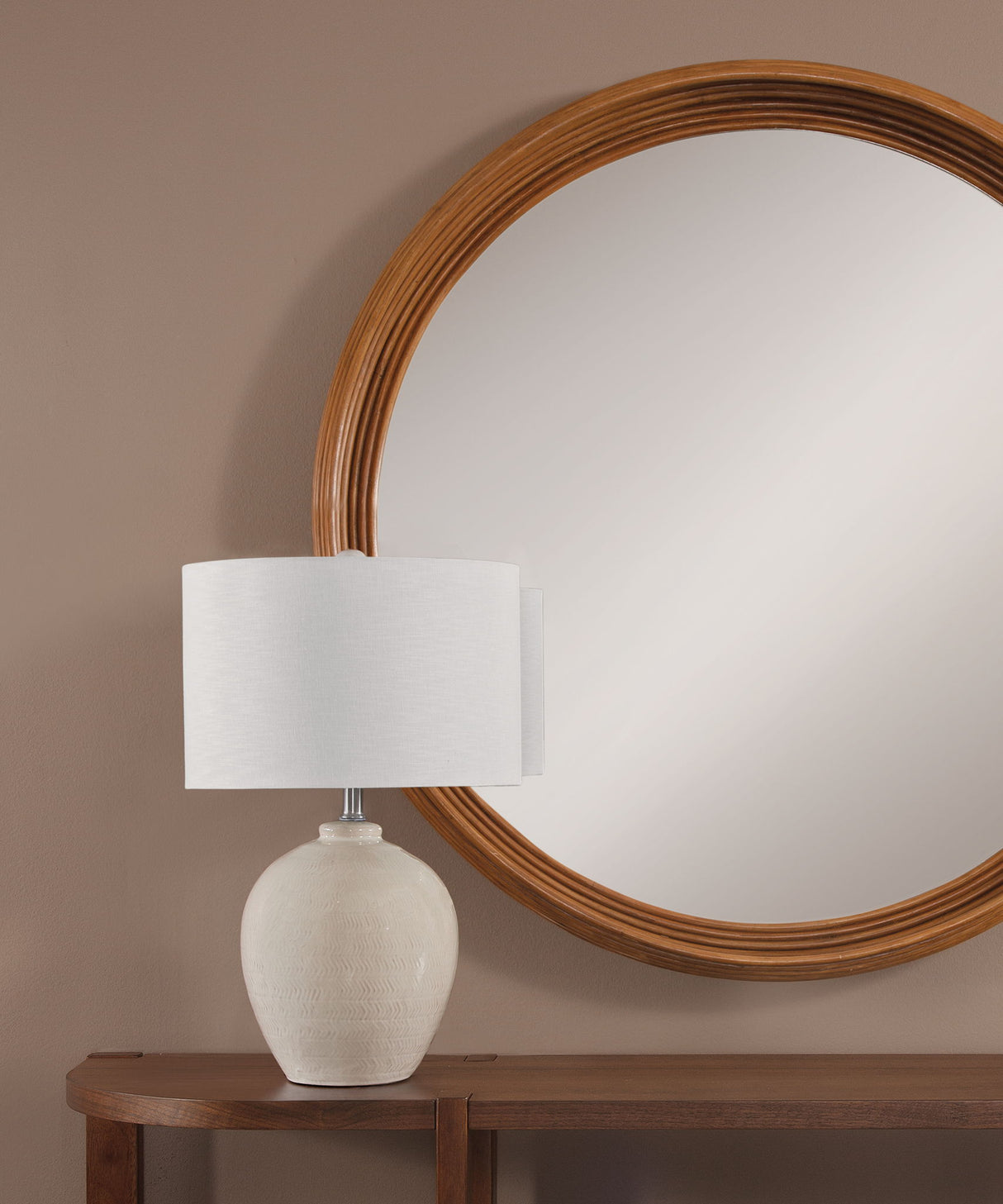 Ellen - Table Lamp - Beige
