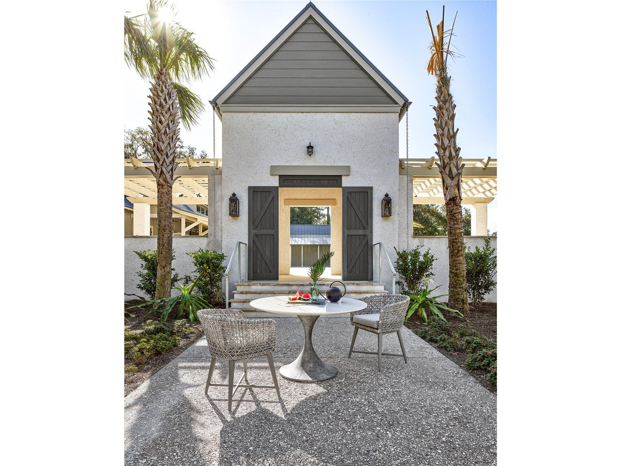 Coastal Living Outdoor / Santa Cruz - Dining Table - Dark Gray