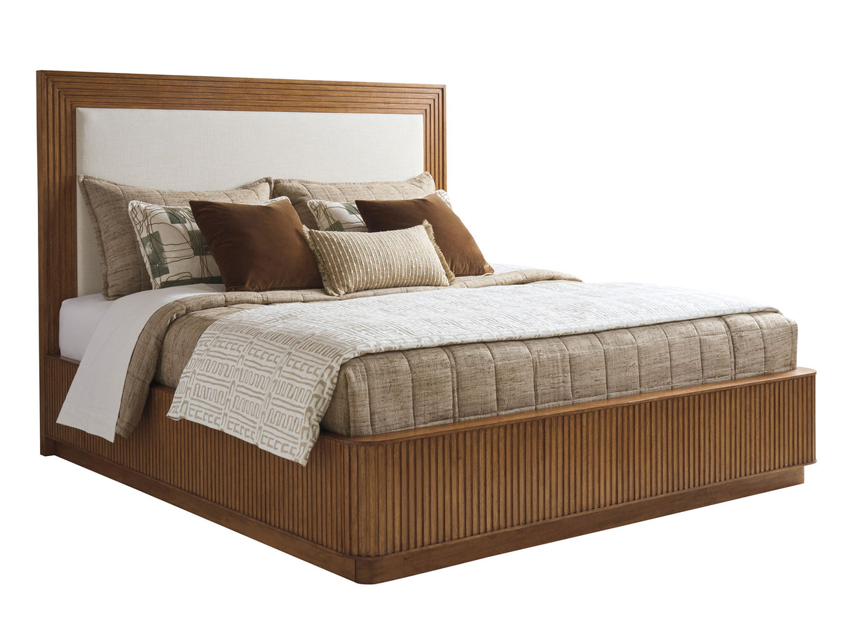 La Costa - Pendry Upholstered Panel Bed