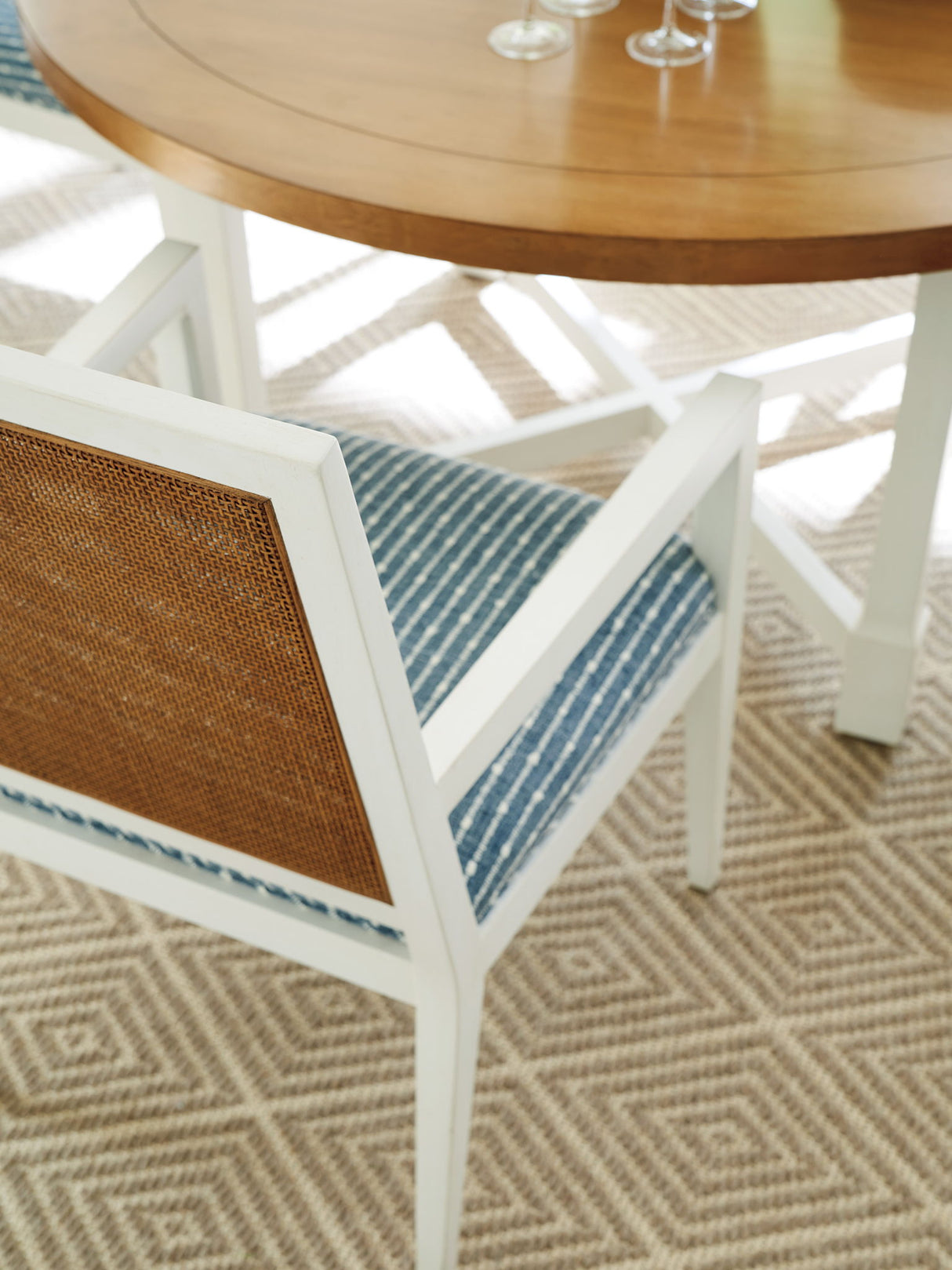Laguna - Smithcliff Woven Arm Chair - White / Blue