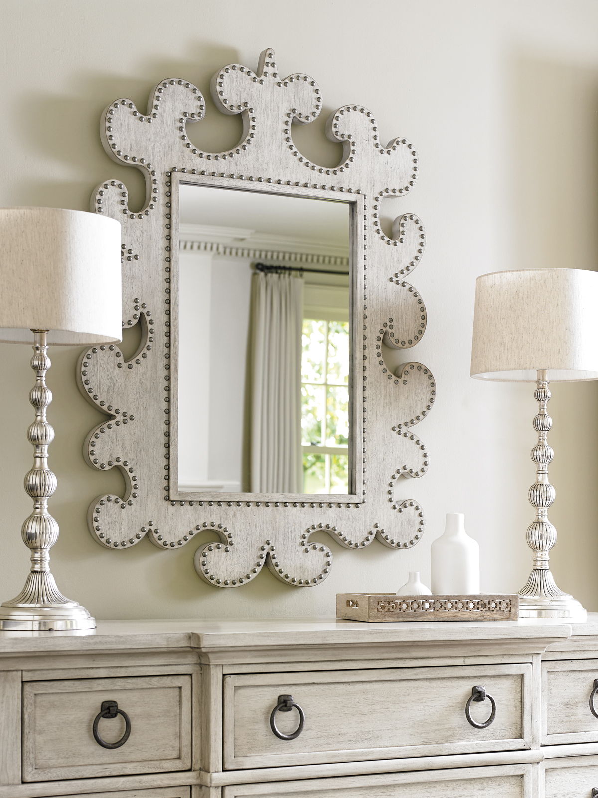 Oyster Bay - Hempstead Vertical Mirror - Pearl Silver