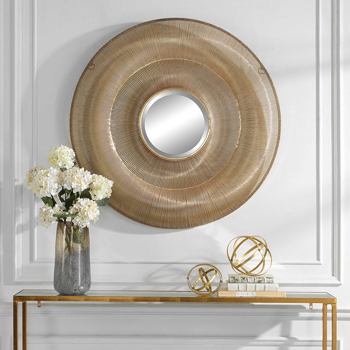 Bauble - Round Mirror - Gold