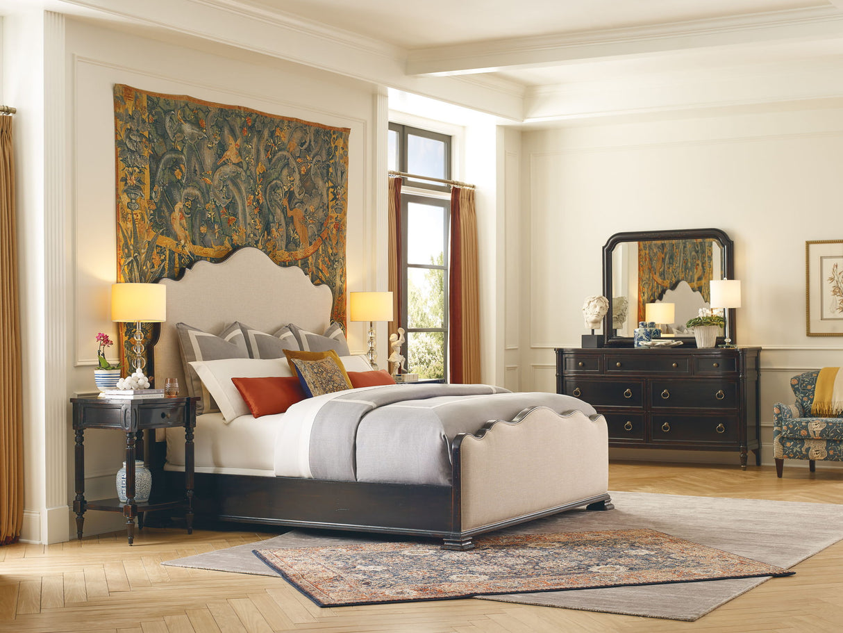Charleston - Upholstered Bed