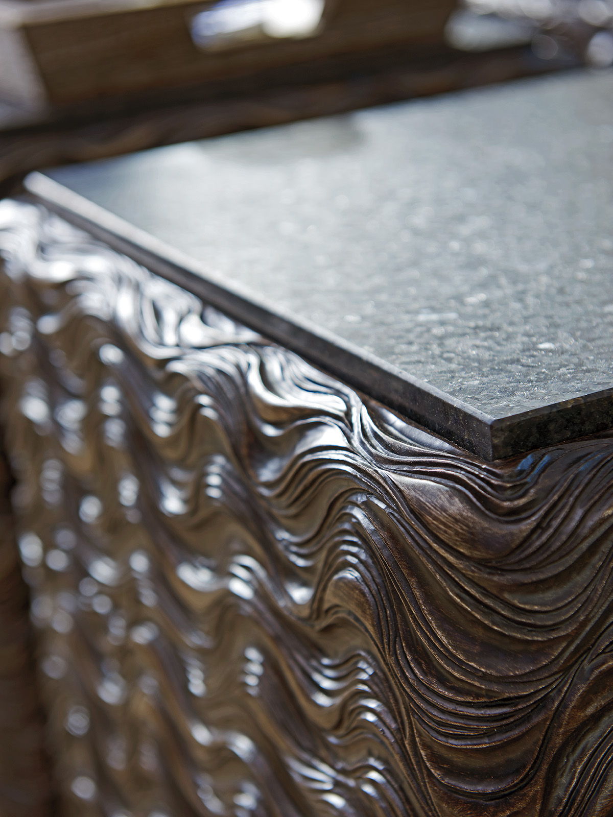 Shadow Play - Talk Of The Town Cube End Table - Dark Gray