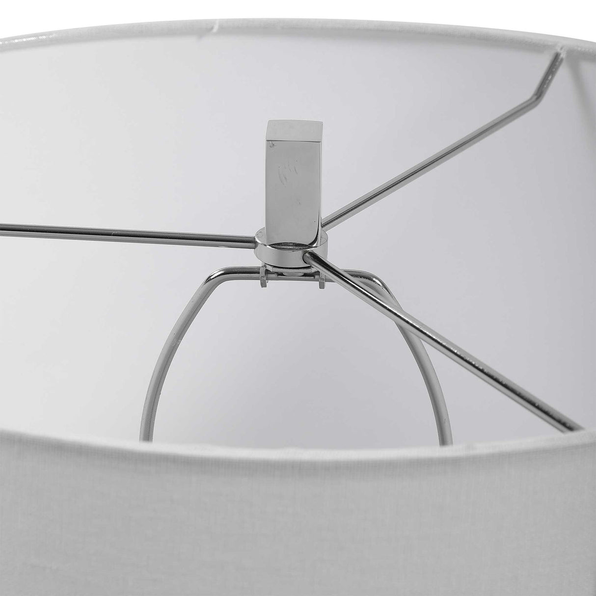 Cordata - Modern Lodge Table Lamp - Pearl Silver