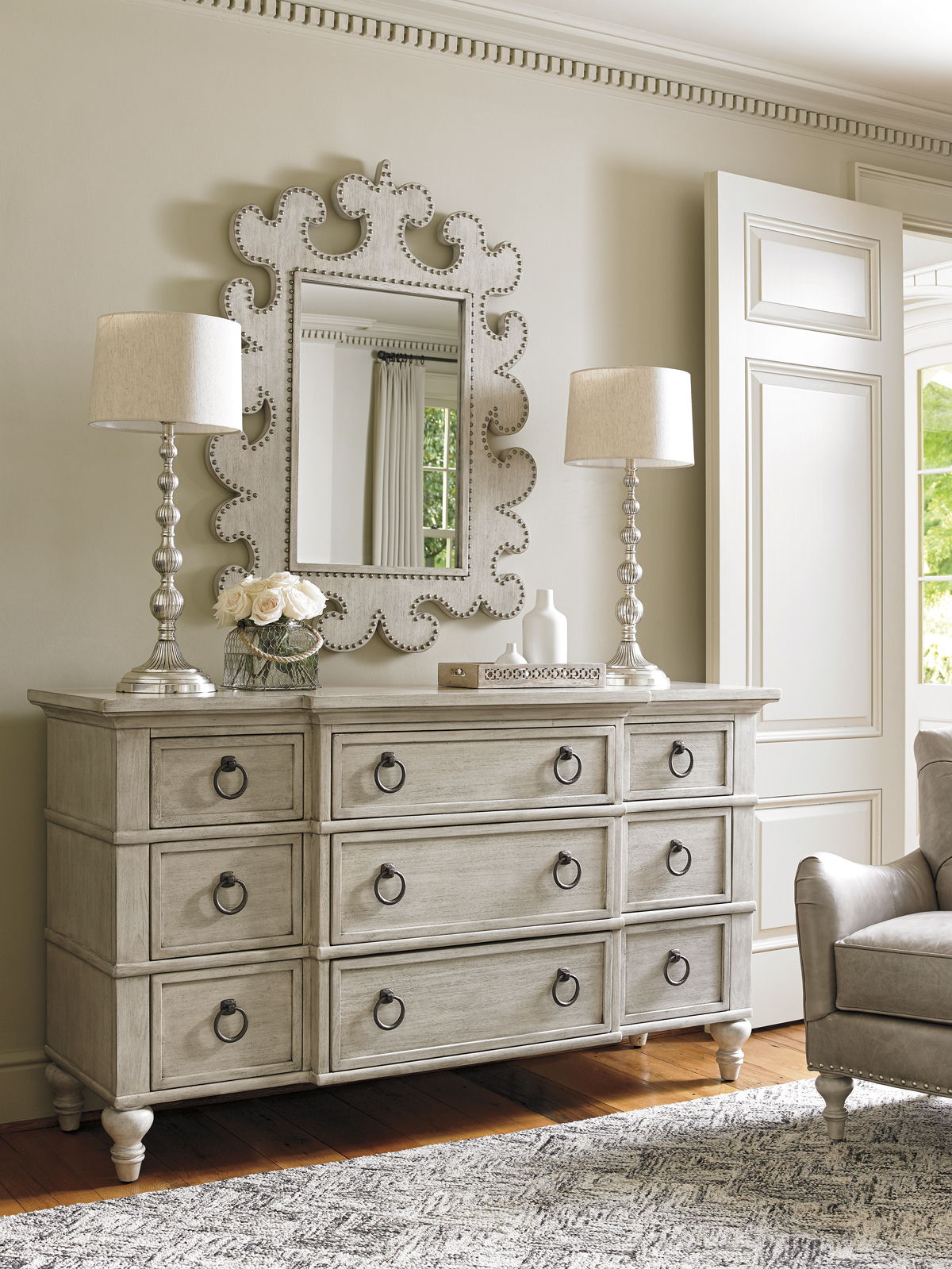 Oyster Bay - Hempstead Vertical Mirror - Pearl Silver