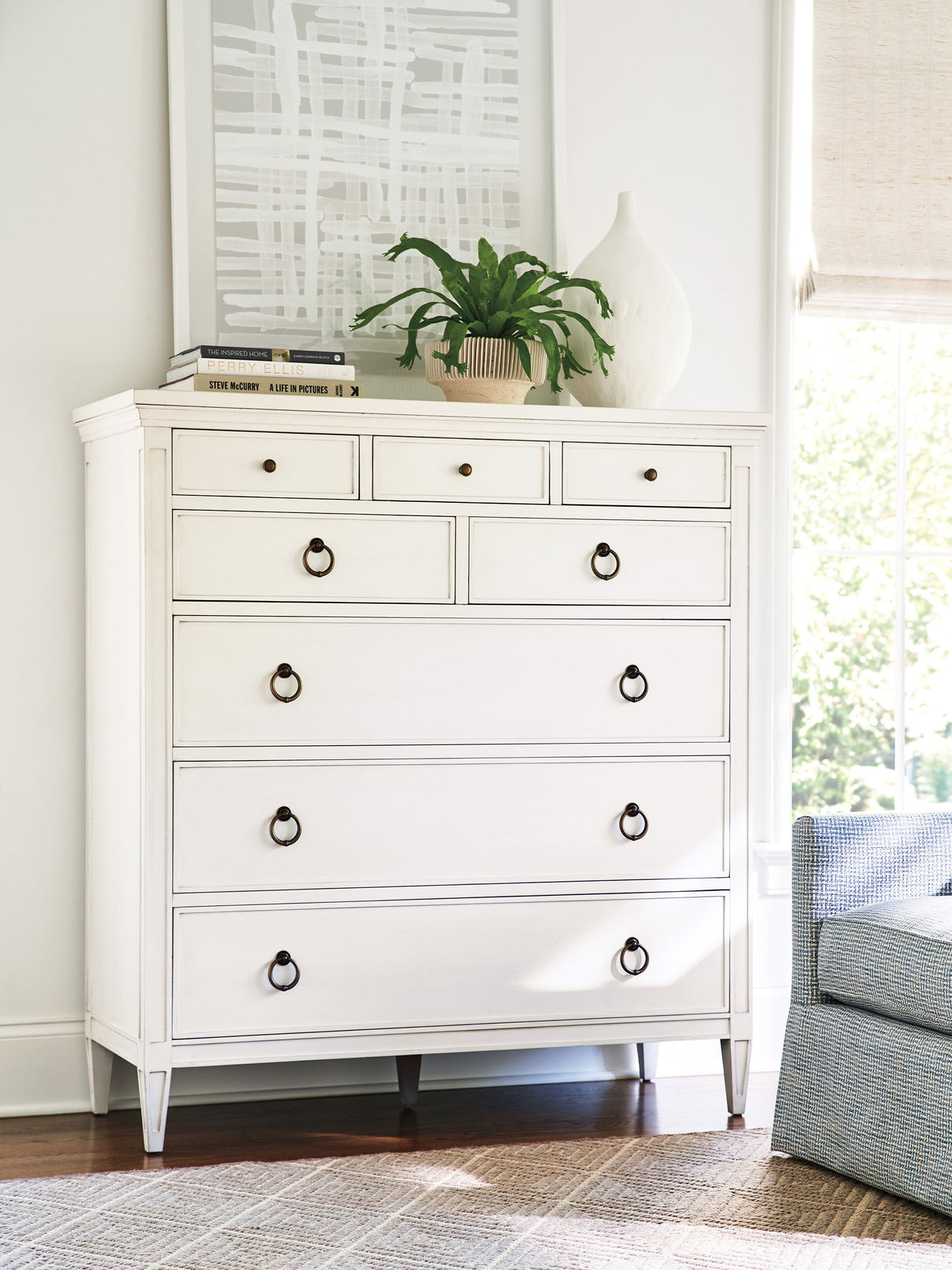 Laguna - Heisler Drawer Chest