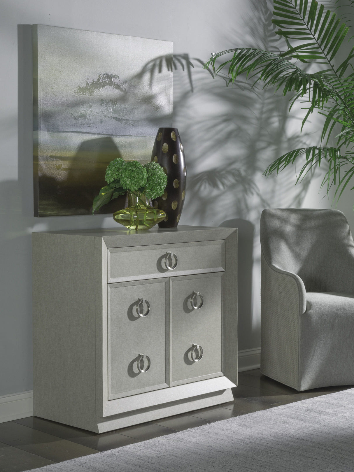 Signature Designs - Zeitgeist Hall Door Chest