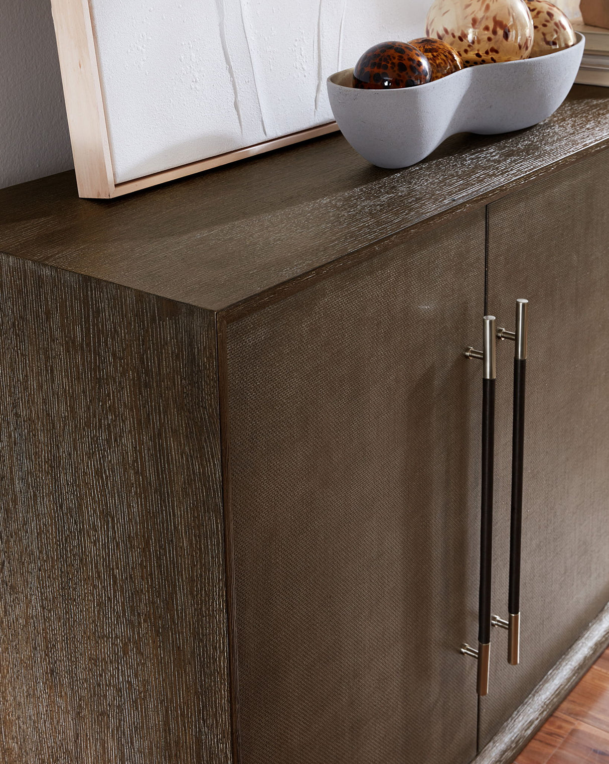 Modern Mood - Entertainment Console