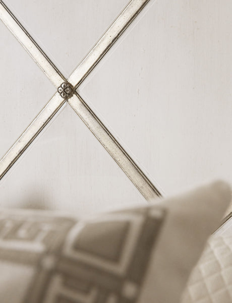 Sanctuary 2 - Diamont King Panel Bed