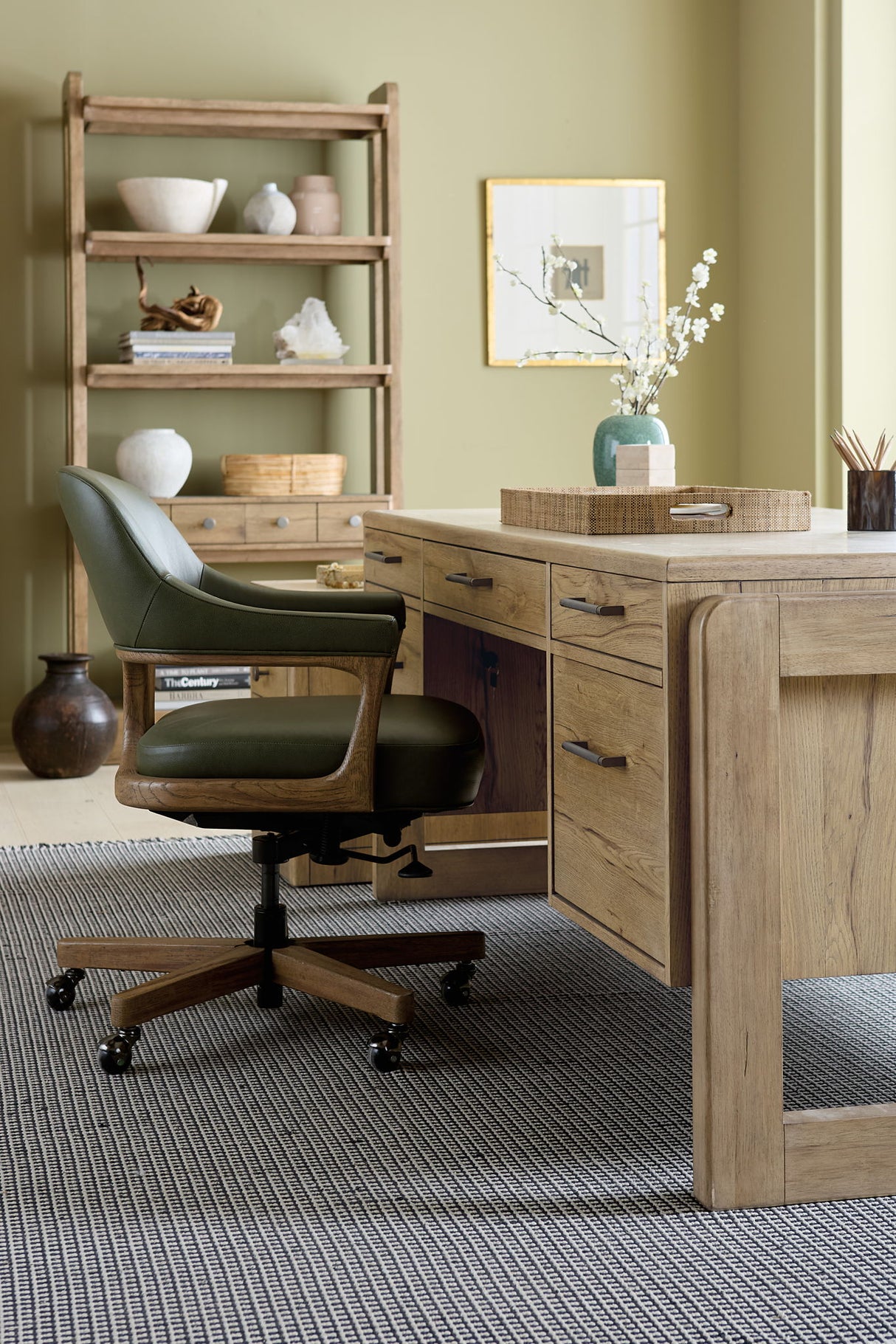 Kalamazoo - Executive Desk - Light Brown