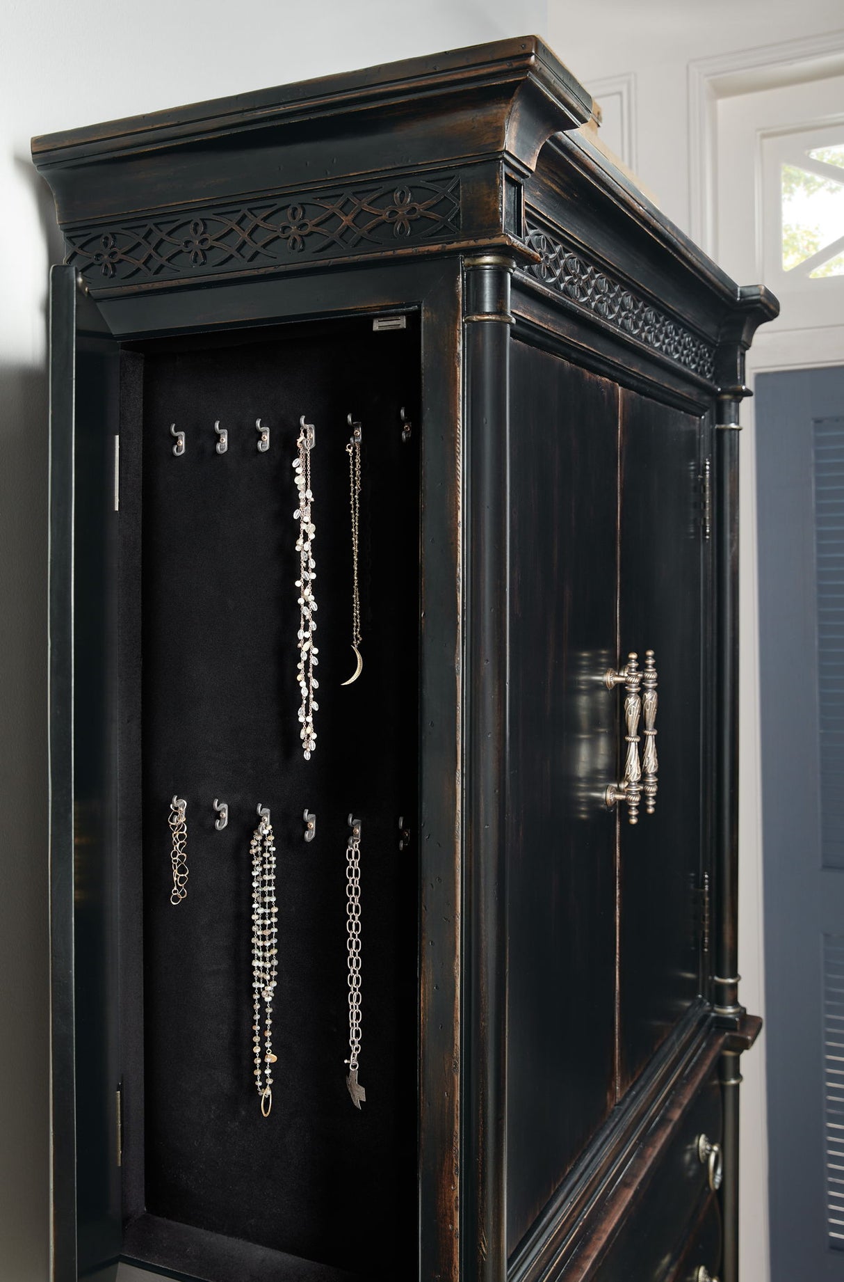 Charleston - Jewelry Armoire - Black