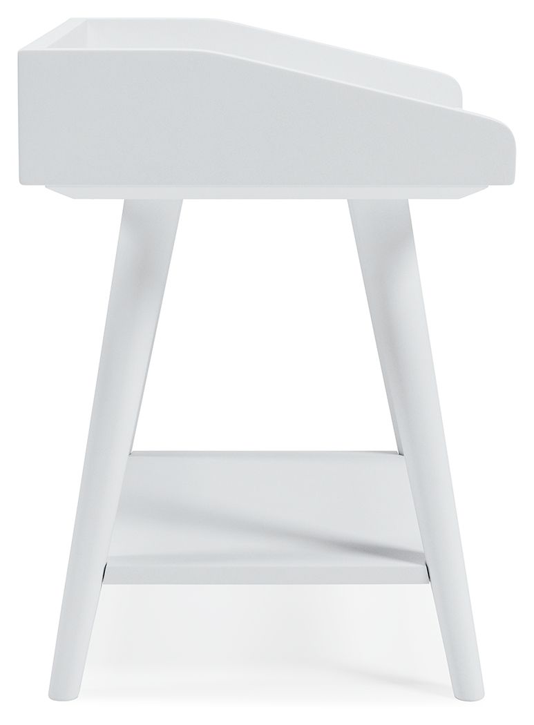 Blariden - White - Accent Table