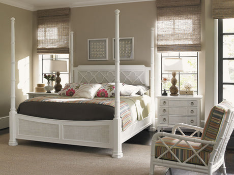 Ivory Key - Tuckers Point Bachelors Chest - White