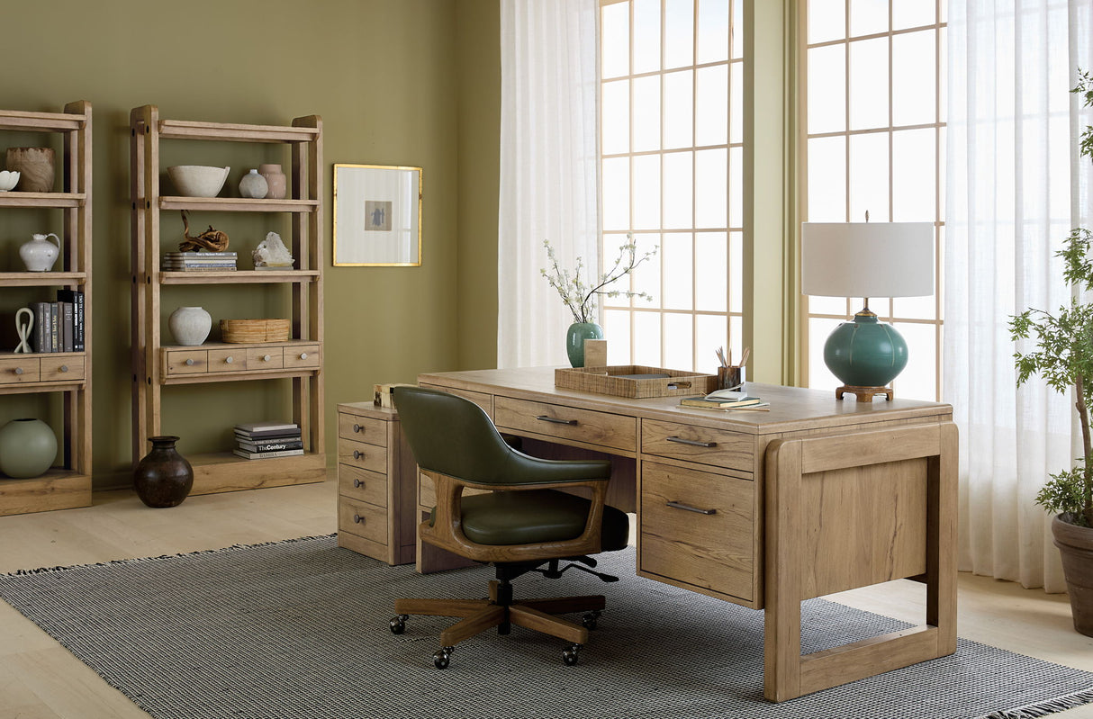 Kalamazoo - Executive Desk - Light Brown