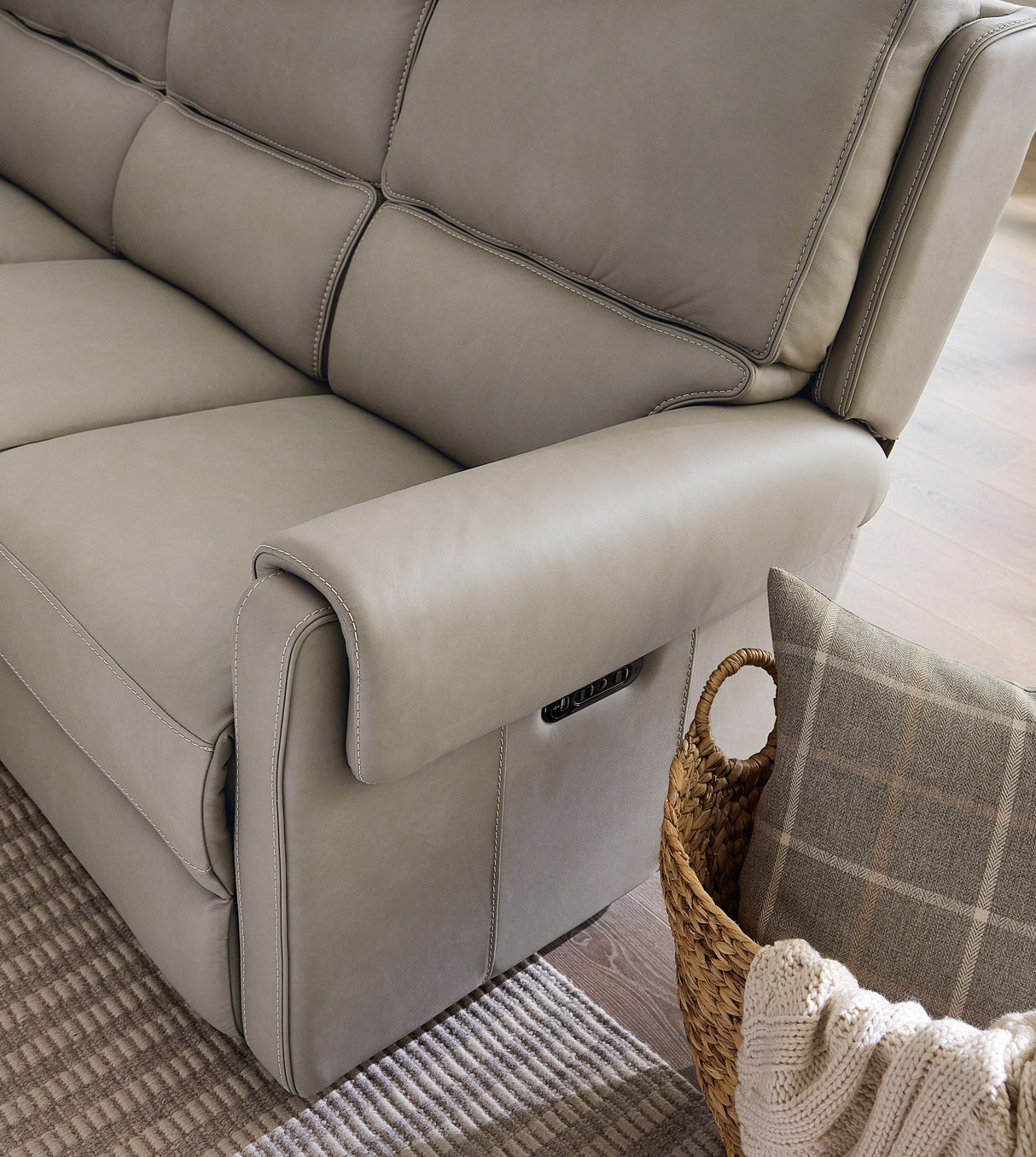 SS - Somers Power Sofa With Power Headrest