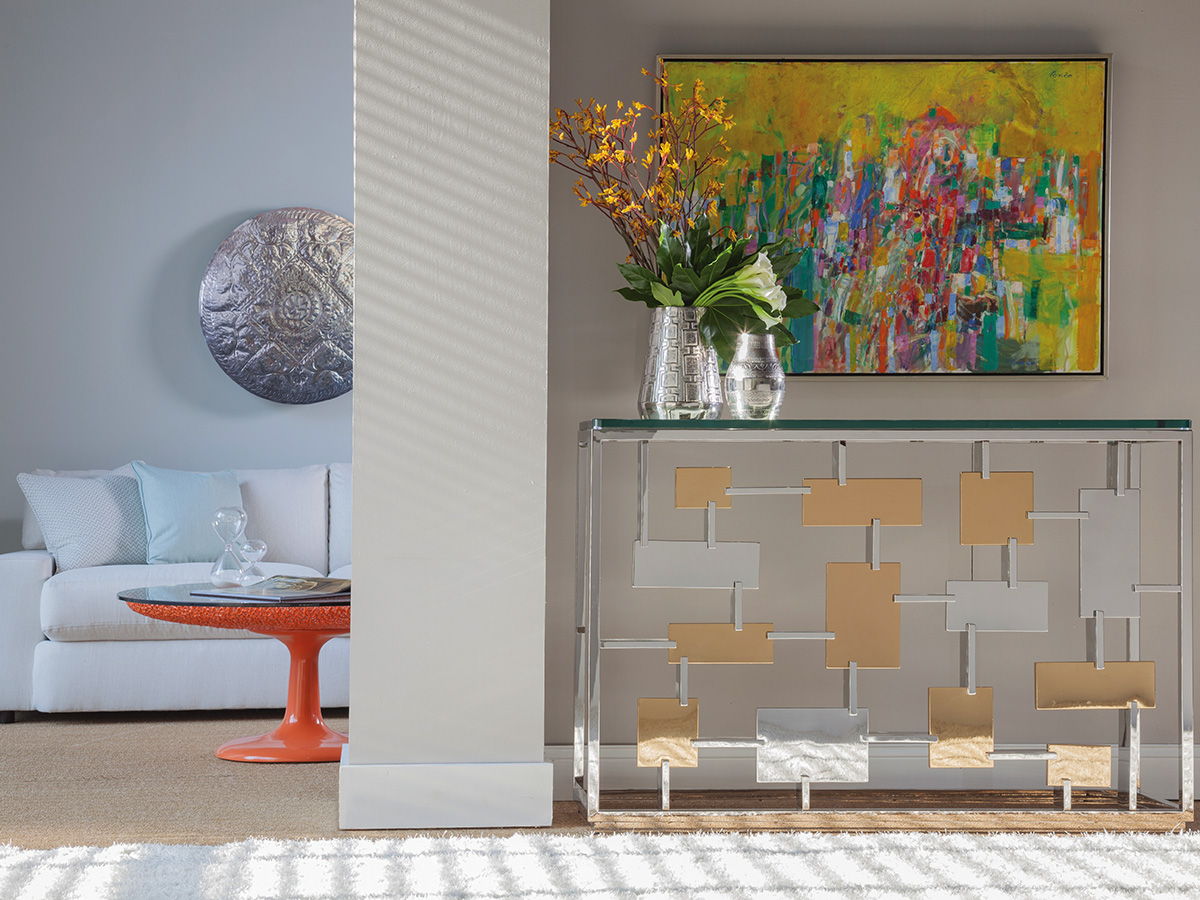 Signature Designs - Cityscape Console - Pearl Silver