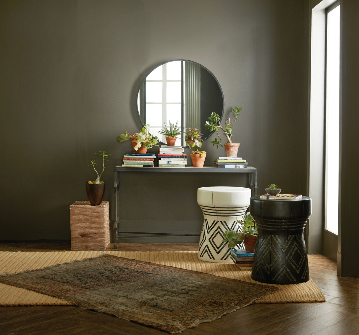 Commerce And Market - Carved Stump Side Table