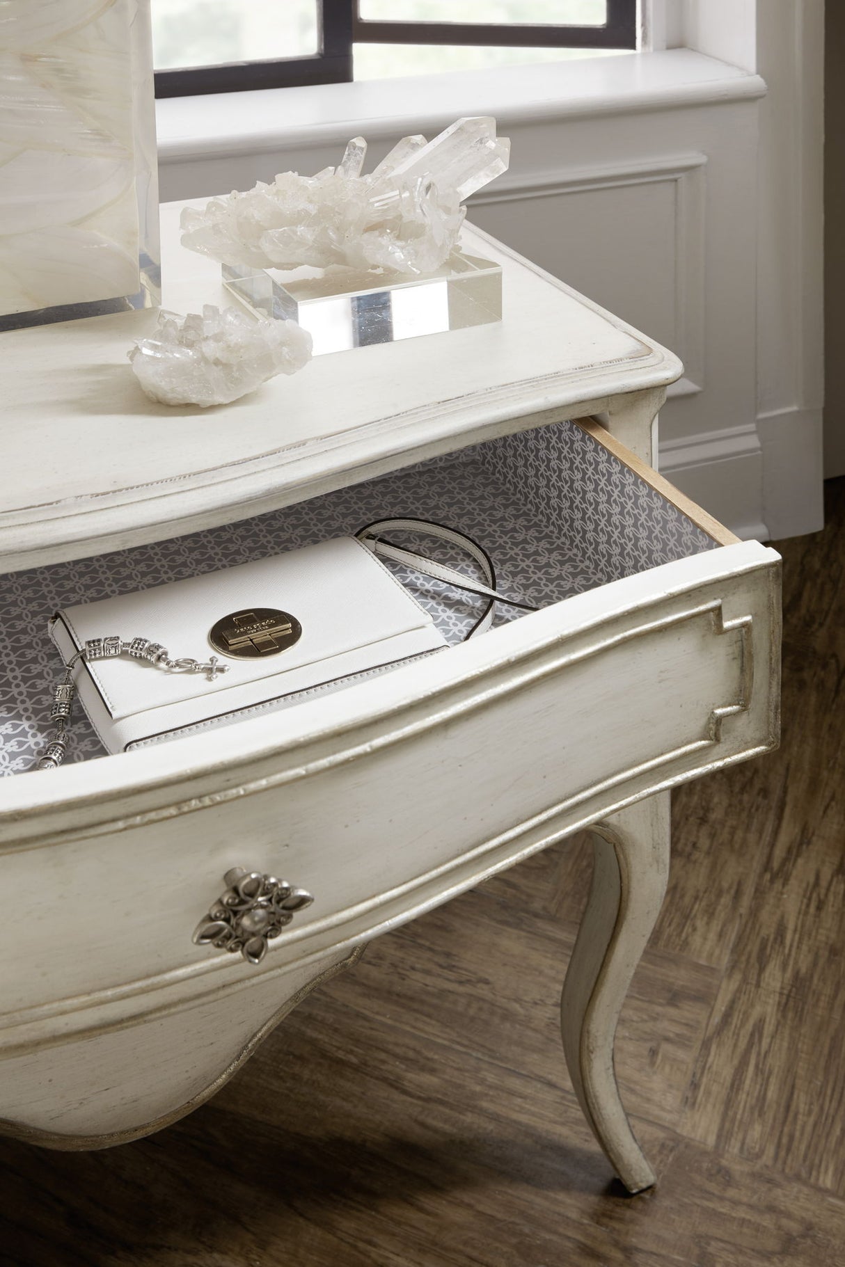 Sanctuary 2 - Coco En Blanc Nightstand - Beige
