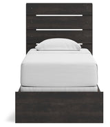 Hollivern - Panel Bedroom Set