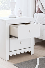 Mollviney - Two Drawer Night Stand - White