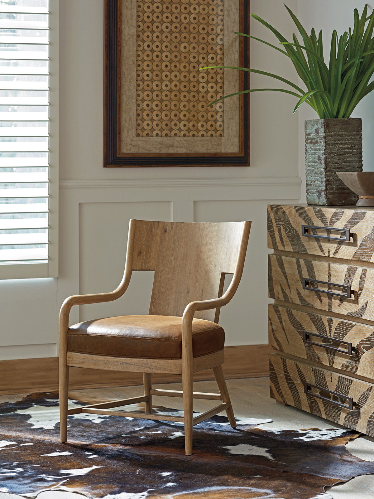 Los Altos - Tangiers Hall Chest - Light Brown