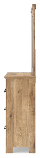 Makidern - Panel Bedroom Set