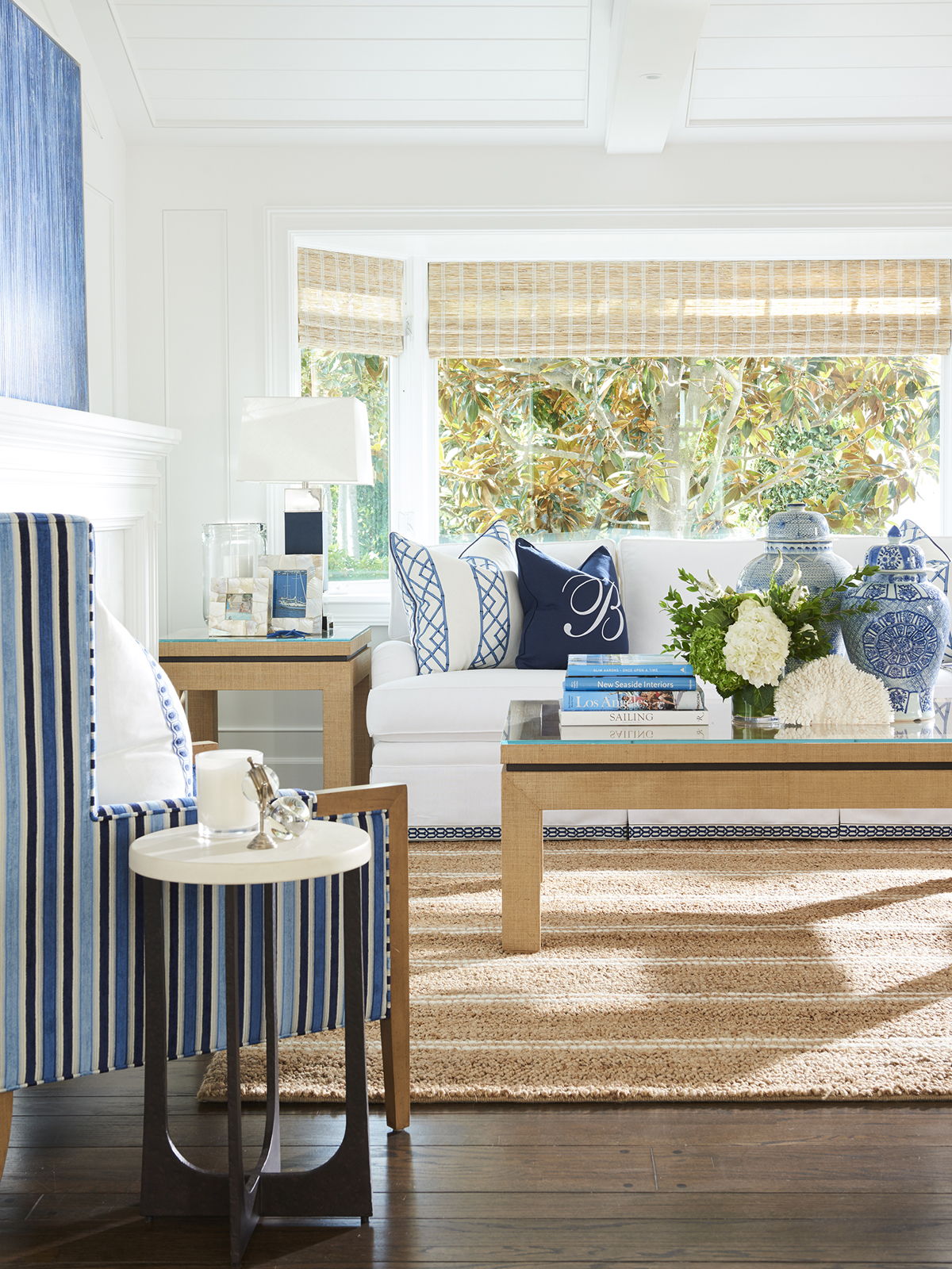 Newport - Harbor Raffia Table