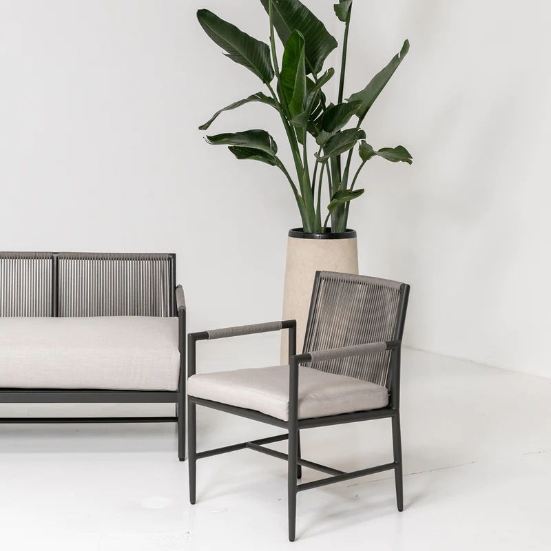 Pietra - Dining Chair, No Welt - Echo Ash / Dark Gray