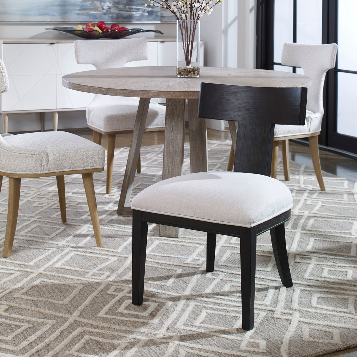 Idris - Armless Chair