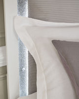 Maeling - King Upholstered Panel Bed - White