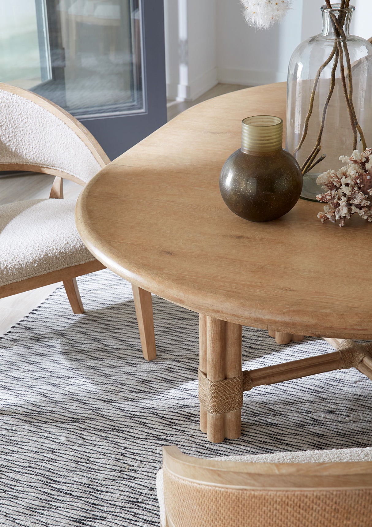 Retreat - Pole Rattan Round Dining Table With 1-20in Leaf