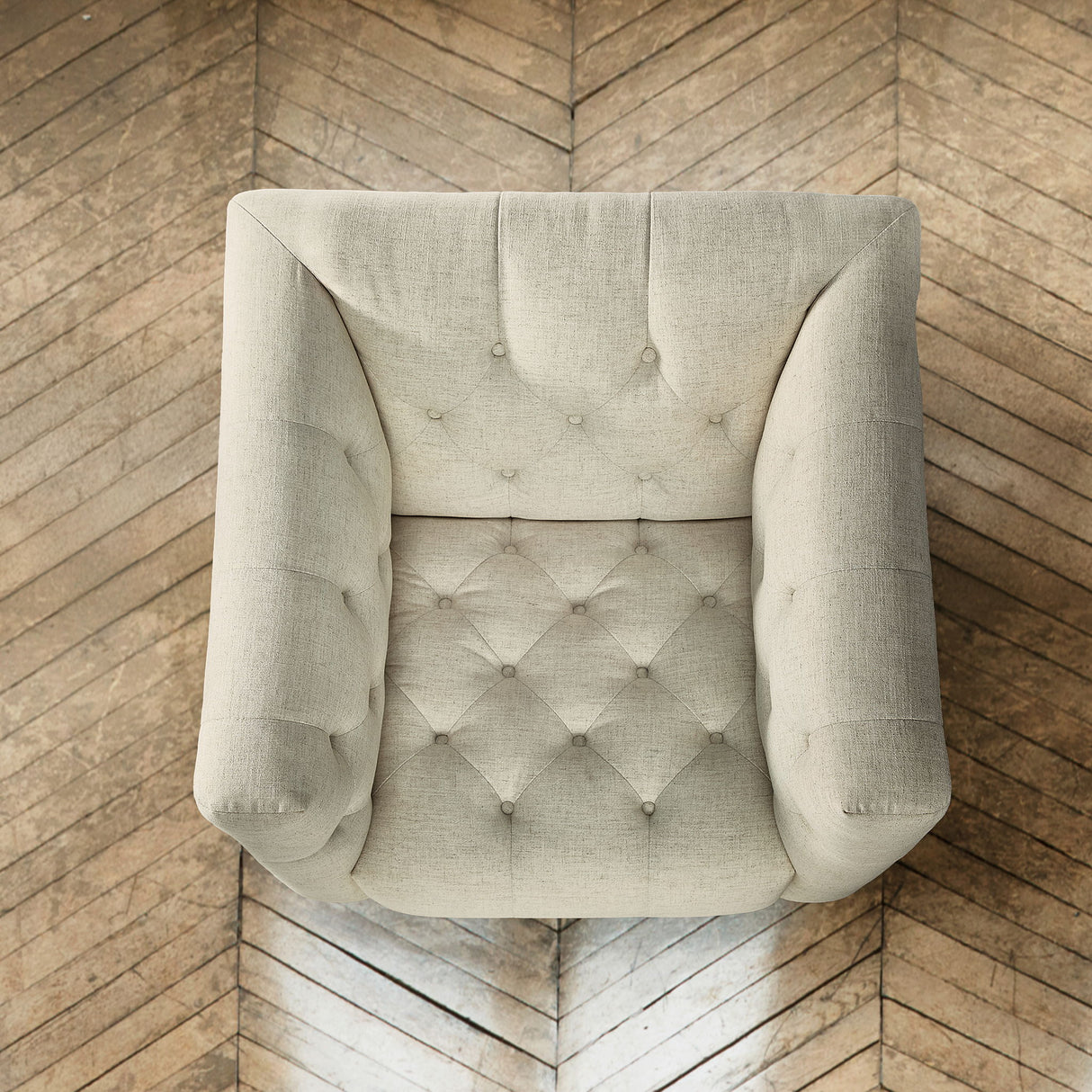 SS - Nicolla Stationary Chair