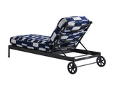 Pavlova - Chaise Lounge
