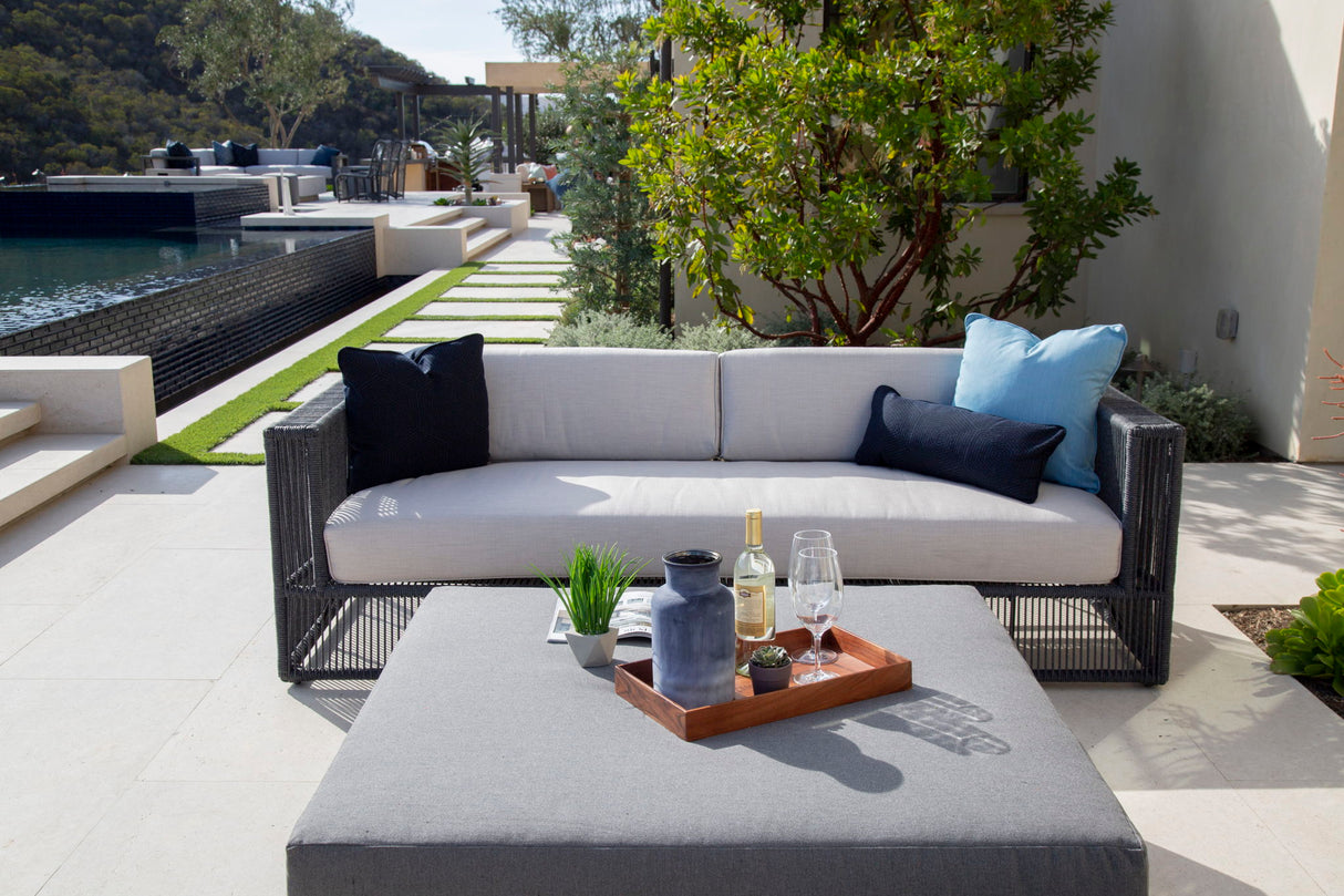 Milano - Sofa, With Self Welt - Echo Ash / Dark Gray