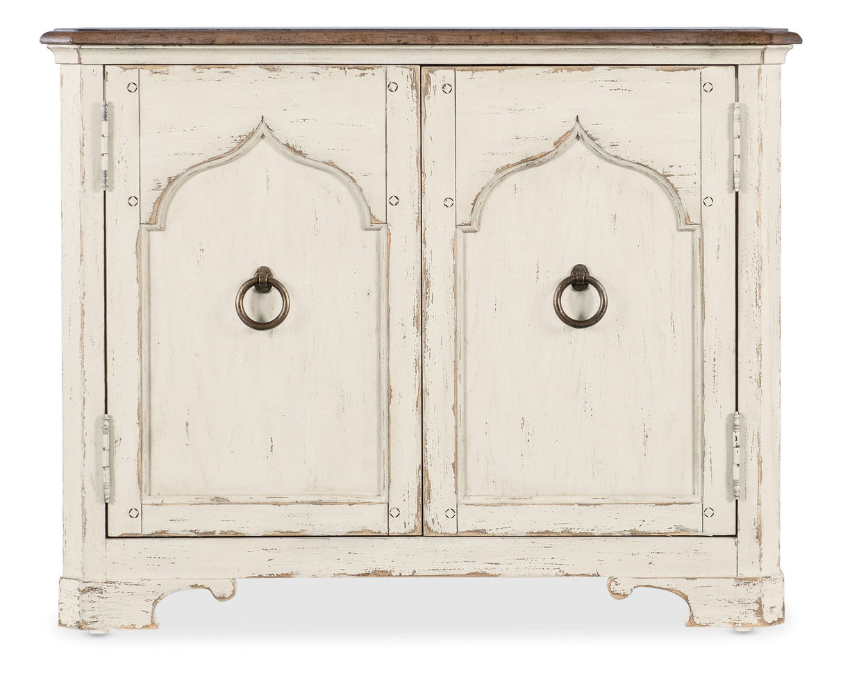 Americana - Two-Door Nightstand