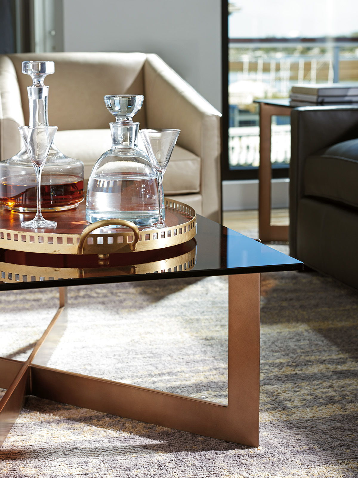 Zavala - Aperture Table