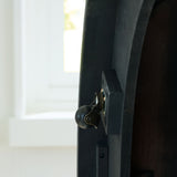 Grayman - Round Table